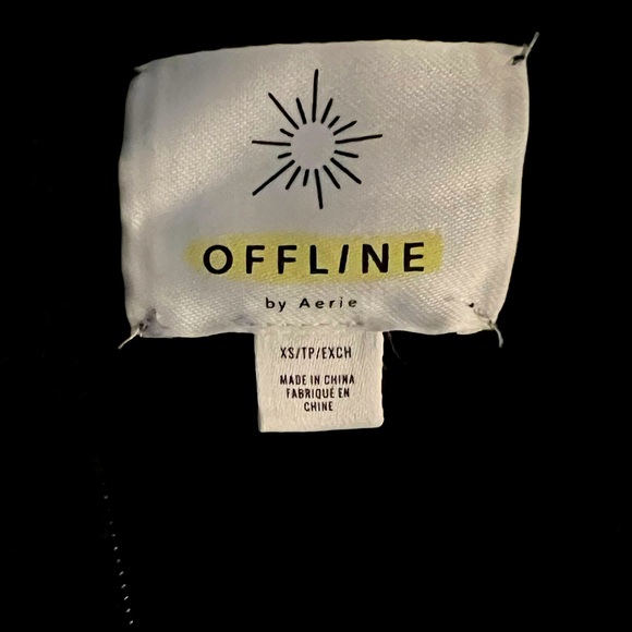 Offline Aerie Quarter Zip Sweater - Picture 2 of 3